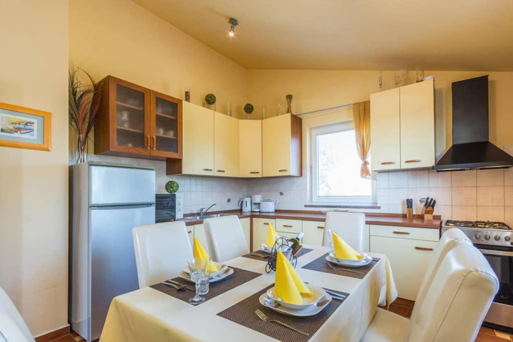 Apartman Stela Poreč Exteriör bild